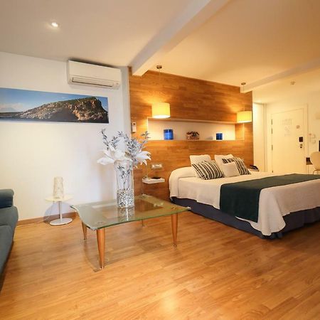 Hotel Fetiche Alojamiento Con Encanto Бенидорм Экстерьер фото